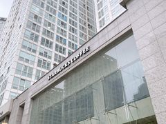 -星巴克(西安旺座现代城店)