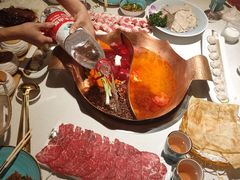 -墨居上隐·院子里火锅(峨眉店)