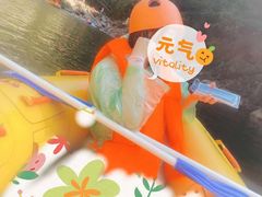 -安吉龙王山峡谷漂流