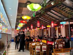 大堂-大胡同天津菜·海肠捞饭·津门皮皮虾锅贴一绝(西姜井店)