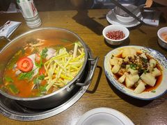 -阿婉贵州苗家酸汤鱼(梅林店)