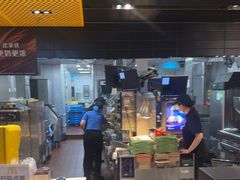 -麦当劳(南京南站站外店)