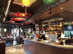 -湘西小馆(滨河路店)