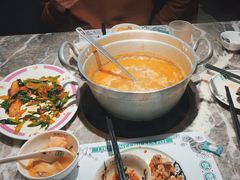 -禄婶鸡煲·打边炉
