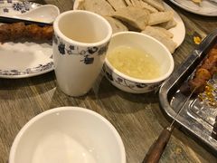 -玫瑰红烤羊排(北新桥三条店)