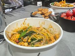 -W COLLECTIVE  DESSERT SHOP