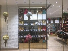 -VENCHI 闻绮(北京国贸商城店)