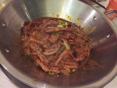 -张大师鸭爪爪特色干锅(南湖店)