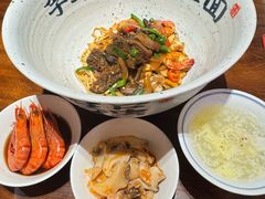-李犟大爆鳝面·手工蟹黄包(湖滨西湖店)