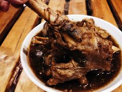 -聚首堂·特色小吃·肘子(什刹海德胜门店)