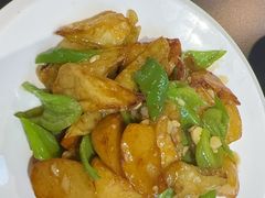 -红东阁东北菜烤肉酒馆(CROSS万象汇店)