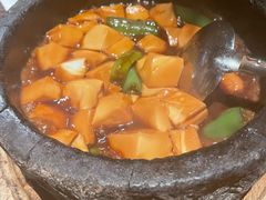 石锅沃豆腐-桂满陇-十里风荷(合生汇店)