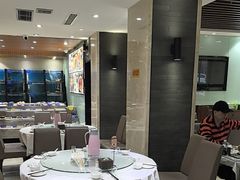-品味居·首店·大连鲜活海鲜大连菜(东港店)