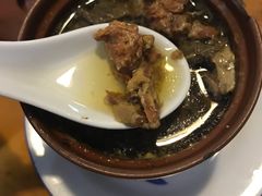 -华哥新鲜猪精品美食