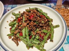 -川流不息·地道川菜·小龙虾(新松江路店)