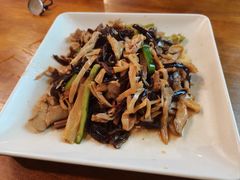 -小厨子私房菜·云南美食店