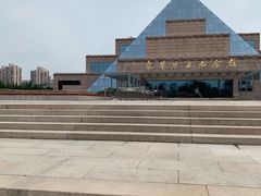 -上海市龙华烈士陵园