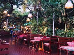 -卷心菜和避孕套餐厅(Pattaya)