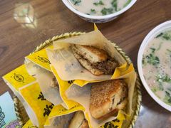 -穆得·老周家牛肉烧饼(普利街店)