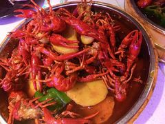-红盔侠小龙虾(海宁银泰店)
