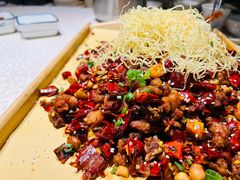 重庆辣子鸡-嫩芽·重庆菜馆(十八梯露台观景店)