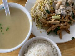 -温记府廟豆汤饭·始于1955年(海椒店)