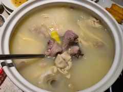 鸭汤腌笃鲜-阿莉餐厅(枣阳路店)