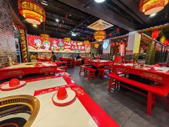 -欠火锅·水牛毛肚·团建聚餐·生日宴(何山路店)