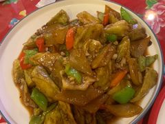 -闯关东东北农家菜(崂山石老人店)