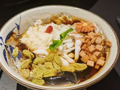 -麻六记(凤凰汇店)