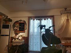 -秀儿家の小确幸花园西餐厅