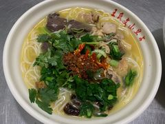 -文山荷鲜居(翠湖店)
