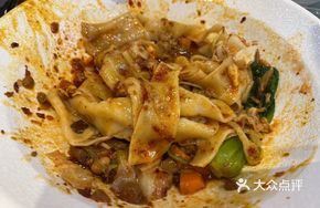 Oil-Poured Fried Egg BB Noodles