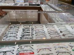 -明月眼镜(三坝店)