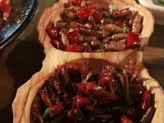 -隔壁老王·家常云南菜(花巷店)