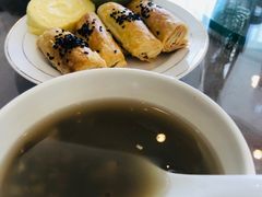 -中共上海市委党校 上海行政学院