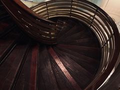 -斯普汇生蚝牛排馆(中骏世界城店)