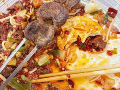 -歹歹的加个面过油肉拌面