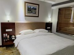 -长沙君逸康年大酒店(贺龙体育馆店)