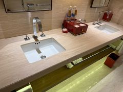 -上海衡山路十二号华邑酒店