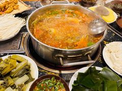 -老凯里苗岭酸汤鱼酸汤牛肉(百里杜鹃路店)