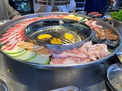 -哈哈碳都·牛肋条无限自助烤肉(台江万达店)