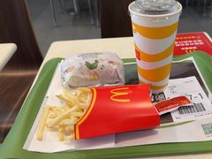 -麦当劳(深圳北站高铁店)