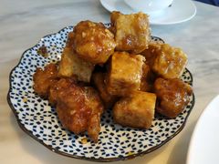 蜜饯金沙骨-八月小厨· 湛江风味粤菜