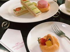 -上海滴水湖皇冠假日酒店