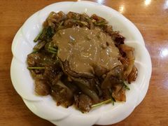 -篱笆院东北饺子王(欧阳路店)