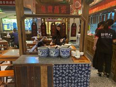 -湘下佬·老长沙吃货铺(顺成·大融城店)