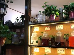 -六福酒馆(秦隆步行街店)