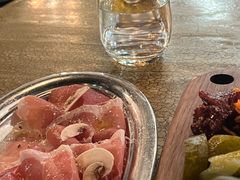 -羽深肉铺 Steak & Wine