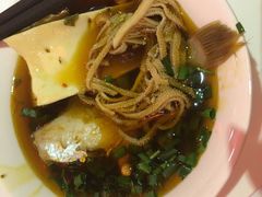 猪黄喉-川道拐耗儿鱼(置信路店)